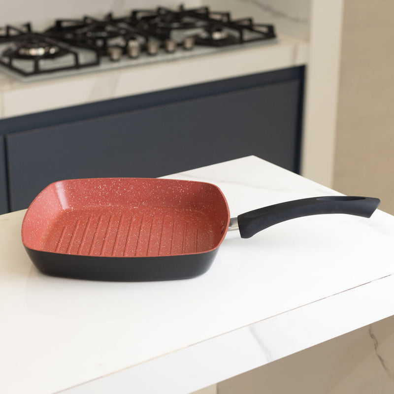 Bistequeira de Indução em Alumínio com Revestimento Cerâmico Granito Chef Vermelha 24cm - Lyor - Grupo Rojemac