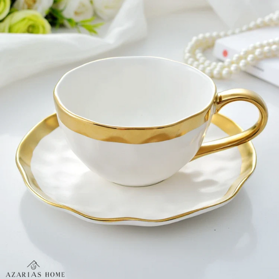 Conjunto Xícara de Chá Dubai em Porcelana Vitrificada com Alça e Borda Dourada – 50ml