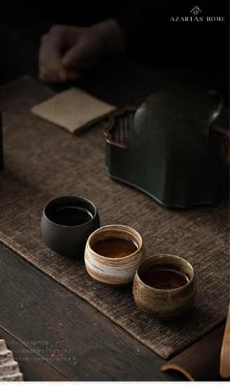 Xícara de Chá em Cerâmica Grés Estilo Japonês – Acabamento Artesanal e Formato Contemplativo