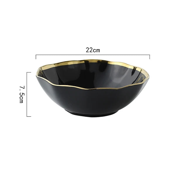 Conjunto de Louças em Cerâmica Preta e Branca com Borda Dourada – Elegância Atemporal com Design Esculpido