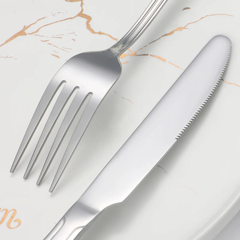 Conjunto de Talheres em Aço Inox 30 Peças – Design Minimalista para Mesa Posta Contemporânea