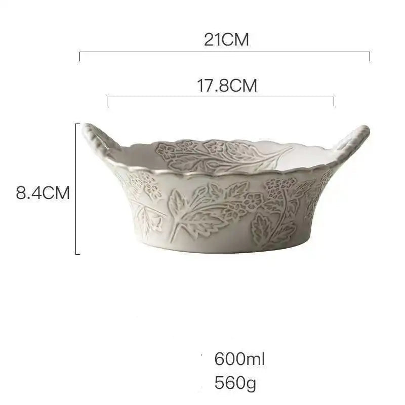 Louças Ornamentadas em Cerâmica com Relevo Clássico – Pratos, Canecas e Conjunto de Café Elegante