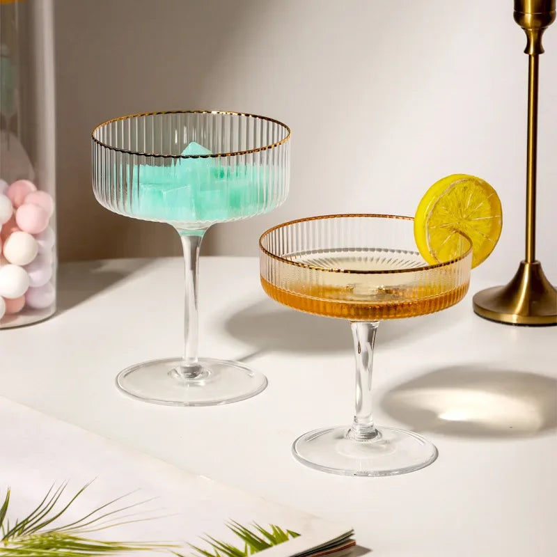 Taça Coupe de Vidro com Acabamento Canelado – Para Coquetéis, Sobremesas e Drinks Elegantes