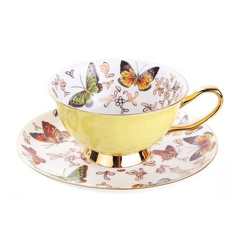 Xícara com Pires Jardineira em Porcelana Fina – Estampa de Borboletas Coloridas (220ml)