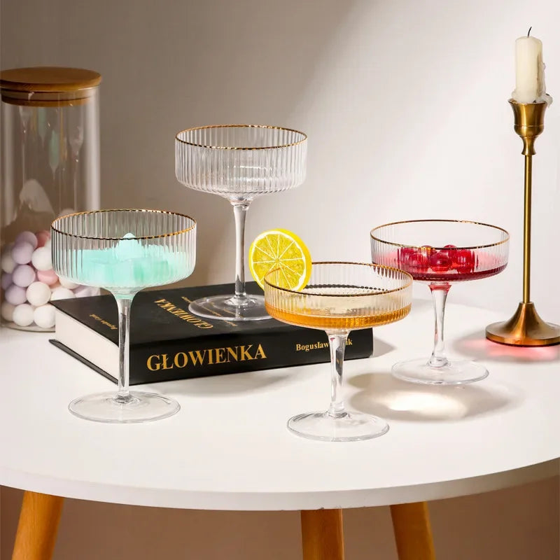 Taça Coupe de Vidro com Acabamento Canelado – Para Coquetéis, Sobremesas e Drinks Elegantes