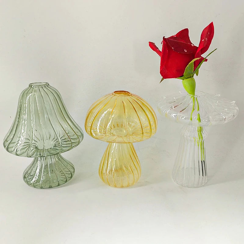 Vaso Decorativo de Vidro Colorido – Design Criativo para Flores e Arranjos