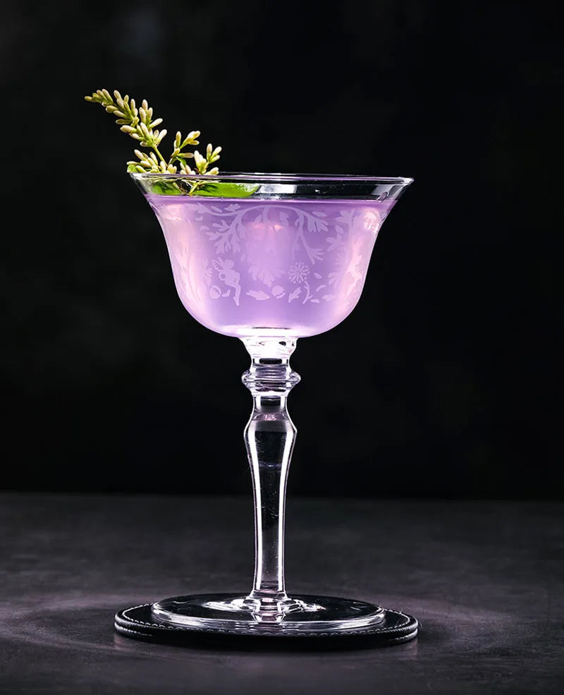 Taça de Coquetel em Cristal – Design Vintage para Drinks Autorais e Festas Elegantes