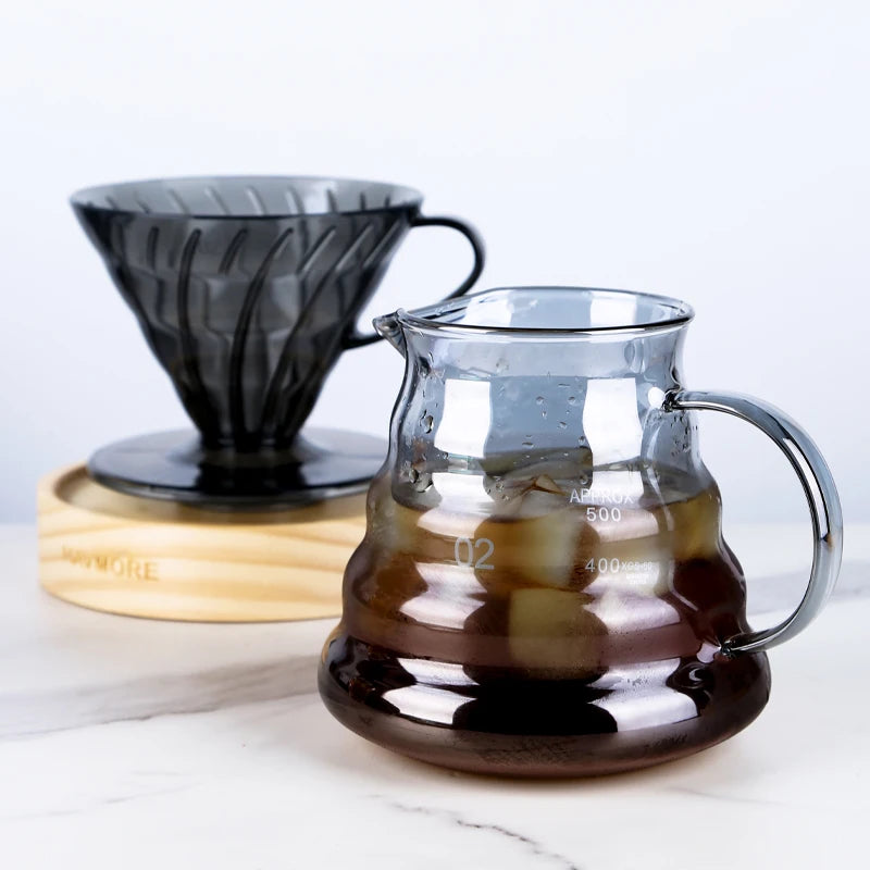 Coador de Café em Resina Preta – Estilo V60, Resistente ao Calor para 1 a 4 Xícaras