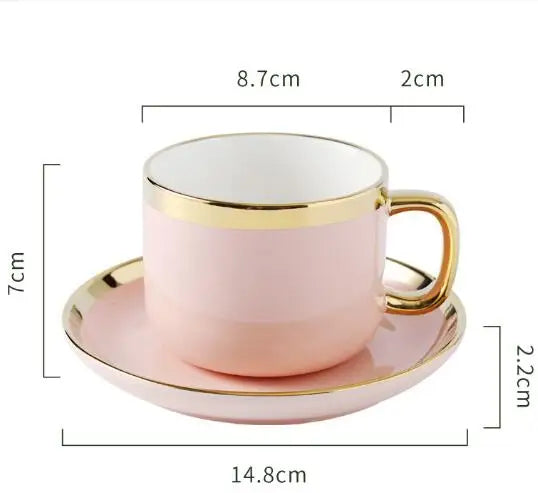Caneca com  conjunto  de Pires em Cerâmica e Alça Dourada – Design Contemporâneo