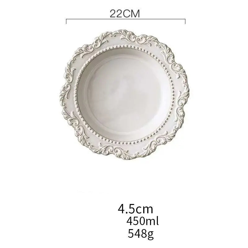 Louças Ornamentadas em Cerâmica com Relevo Clássico – Pratos, Canecas e Conjunto de Café Elegante