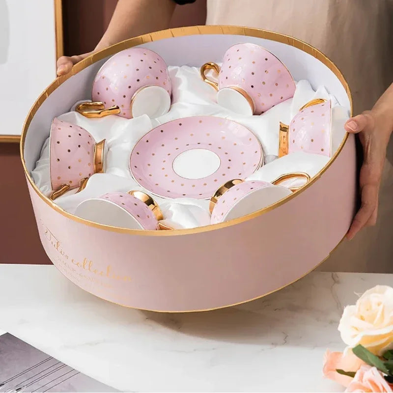 Conjunto Xícara com Pires de Porcelana Dubai – Estampa Listrada ou de Poá com Alça Dourada (50ml)