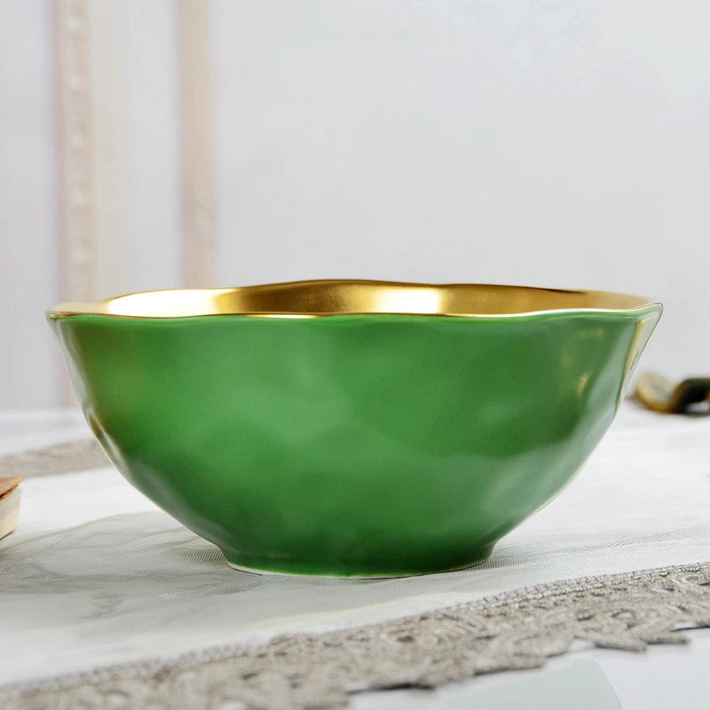 Tigela de Cerâmica Verde com Borda Dourada – 15cm, Acabamento Vitrificado e Design Elegante