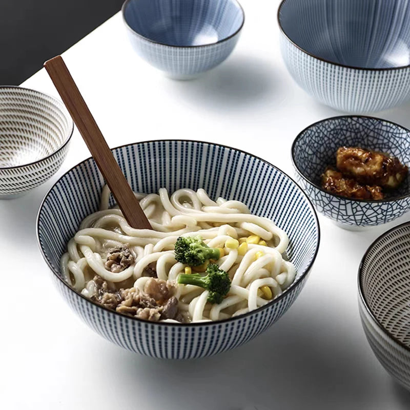 Tigela de Cerâmica Vitrificada – 15,5 cm, Estilo Japonês Texturizado